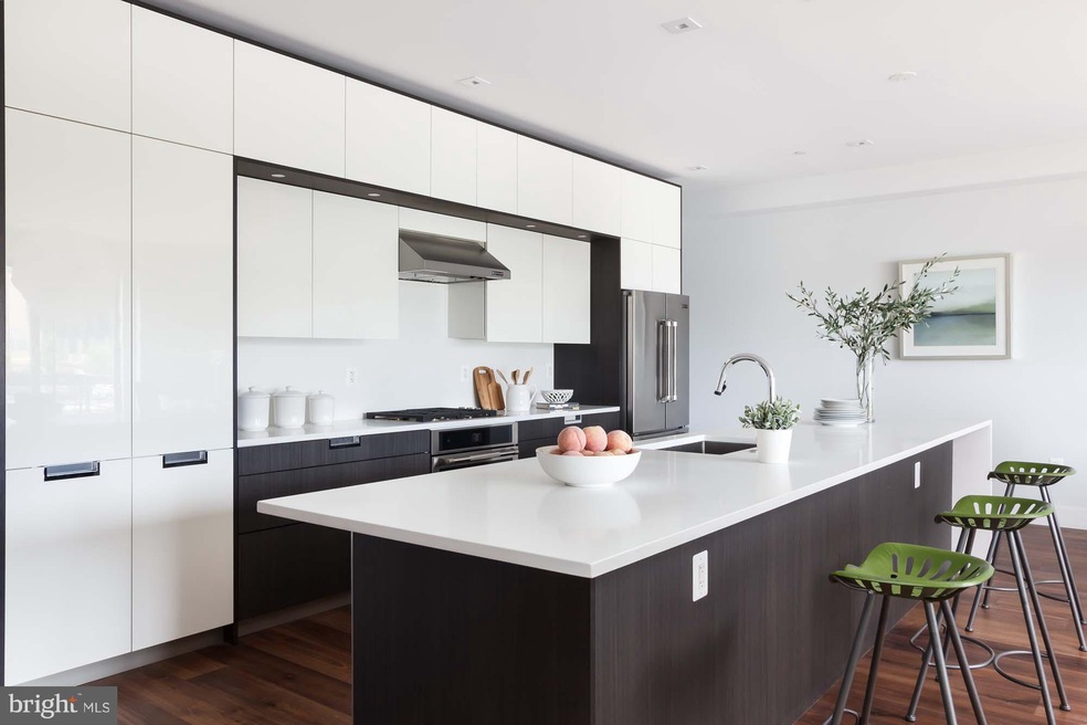 210 P St NW unit 2, Washington, DC 20001 - photo 1