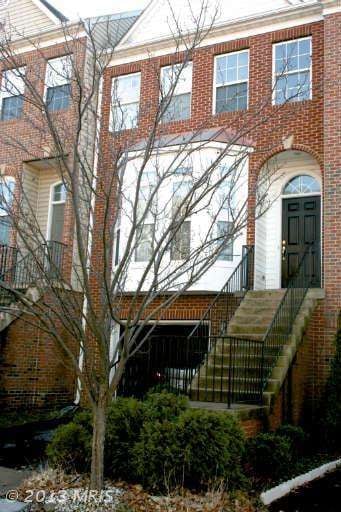 2514 Woodrow Wilson Dr, Herndon, VA 20171 - photo 1