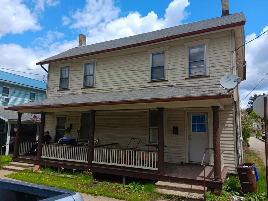 1040 Chestnut St unit 1042, Franklin, PA 16323 - photo 1