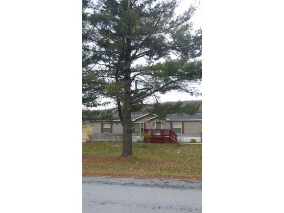 2910 Oakland Station Rd, Saint Albans, VT 05478 - photo 1