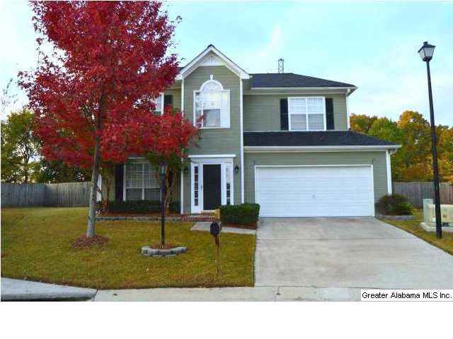 Beautiful 2-story, 3BR/2.5BA at end of cul-de-sac!