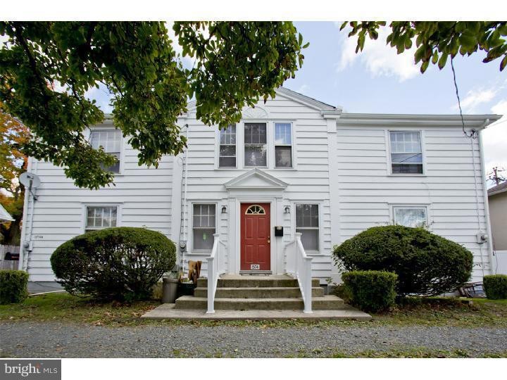 15721/2 Pennington Rd, Ewing, NJ 08618 - photo 1