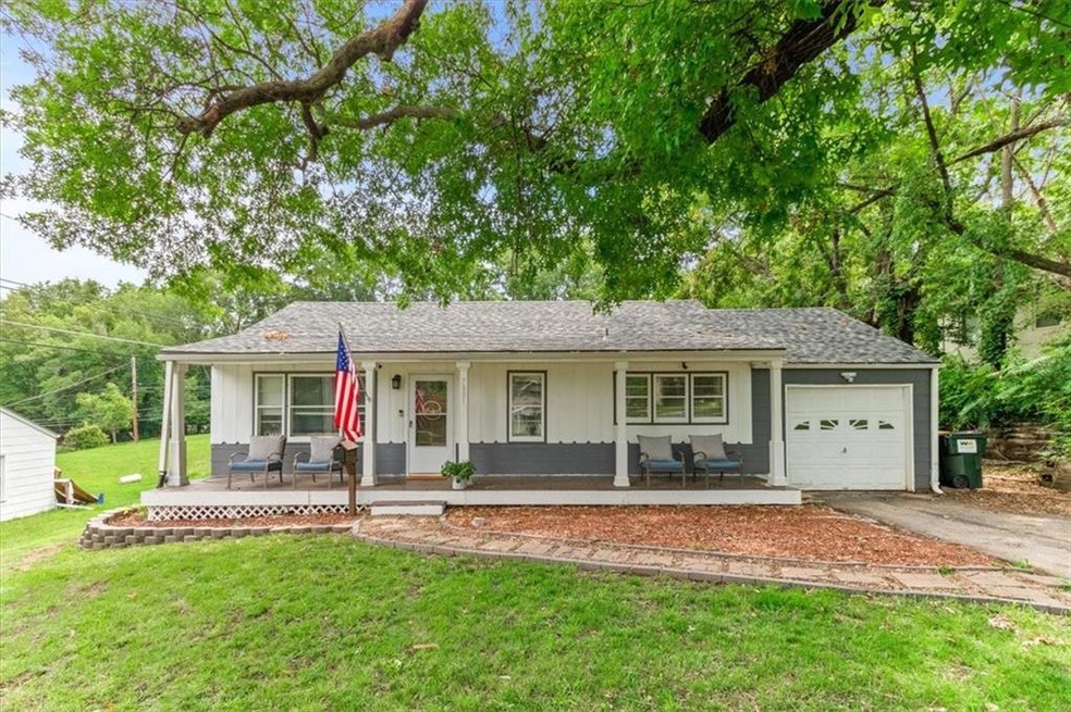 7801 W 55th Terrace, Mission, KS 66202 MLS HMS2475620