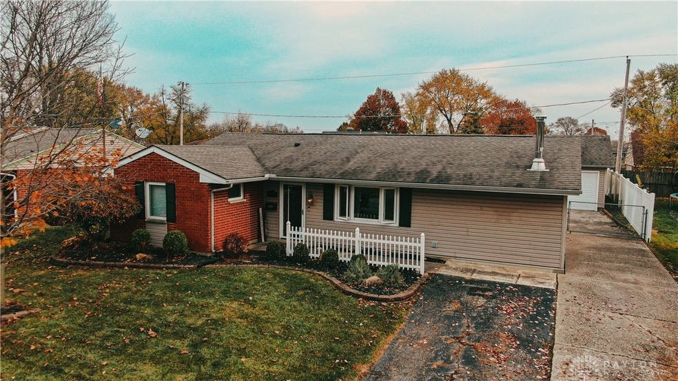 1457 Ottawa Dr, Xenia, OH 45385 - photo 1