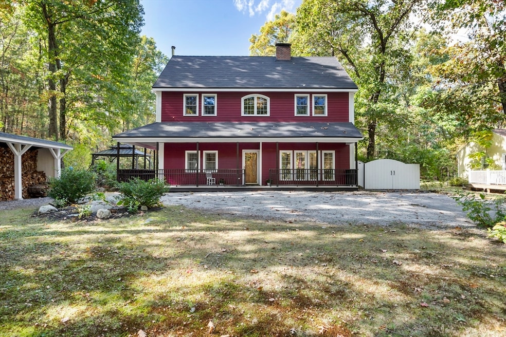 242 Rivulet St, Uxbridge, MA 01569 - photo 1