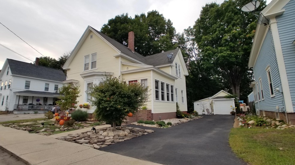 11 Grove St, Sanford, ME 04073 - photo 1