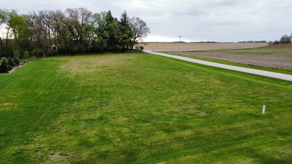 1882 N 2270 East Rd, Watseka, IL 60970 - photo 1