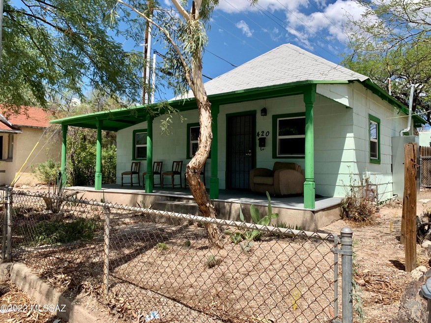 Residence Front