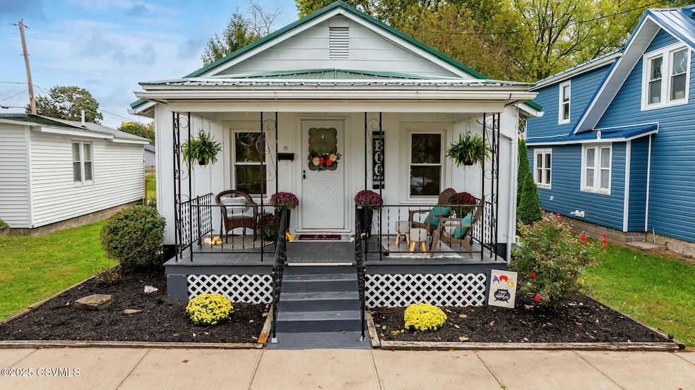 Pending $209,900 • Co-Listing Agent