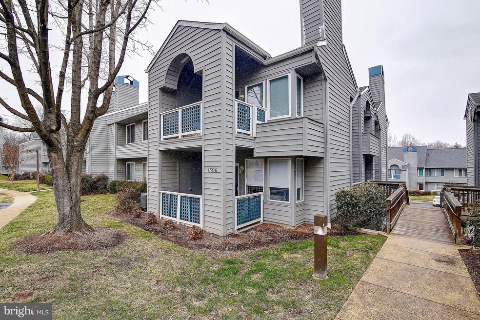 1506 Summerchase Ct unit A, Reston, VA 20194 - photo 1