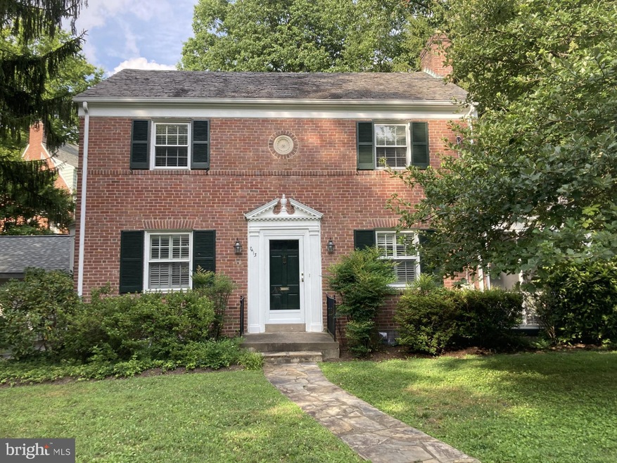 7413 Oak Ln, Chevy Chase, MD 20815 - photo 1