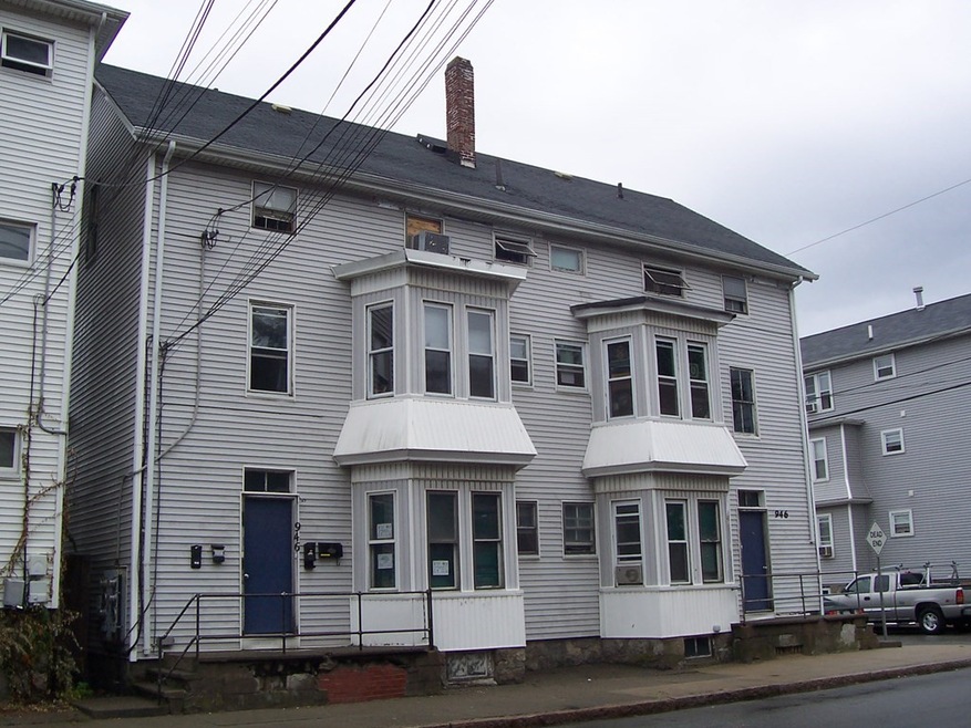 946 Rodman St unit 2S, Fall River, MA 02721 - photo 1