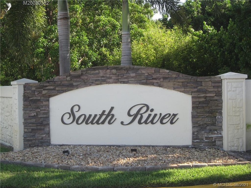 390 SW South River Dr unit 104, Stuart, FL 34997 - photo 1