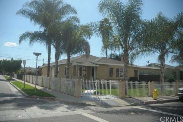 Corner Lot home