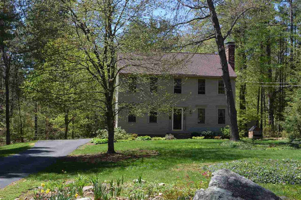 97 Schanda Dr, Newmarket, NH 03857 - photo 1