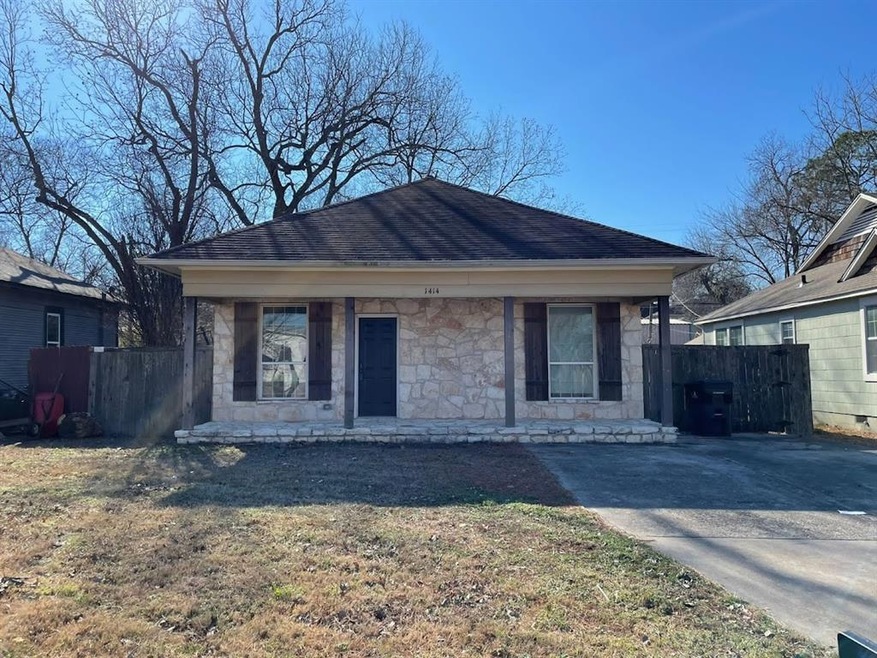 1414 W Sears St, Denison, TX 75020 - photo 1