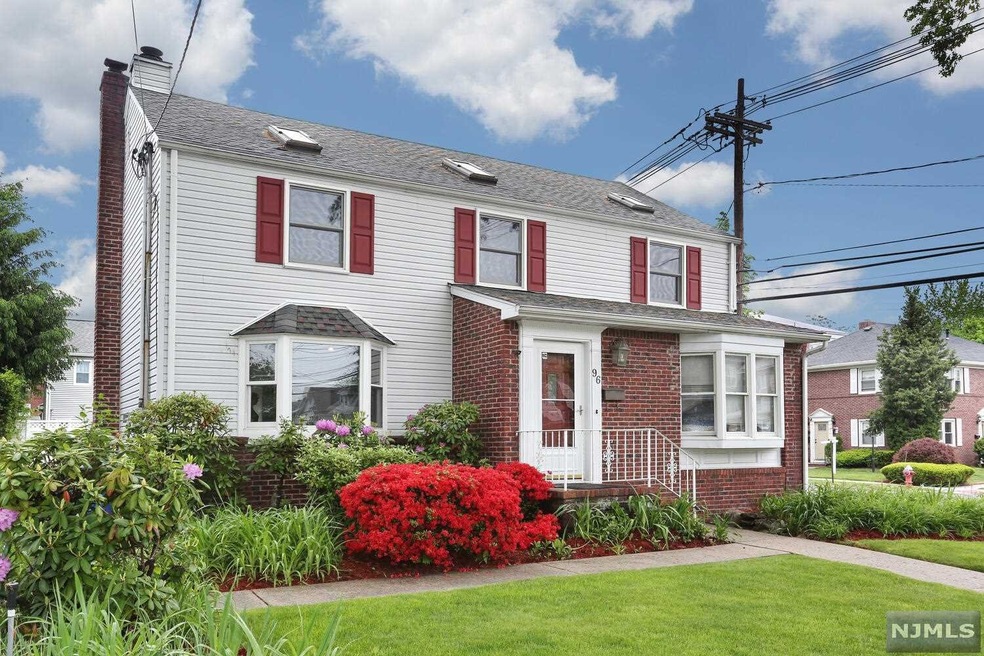 135 Union Ave, Rutherford, NJ 07070 - photo 1