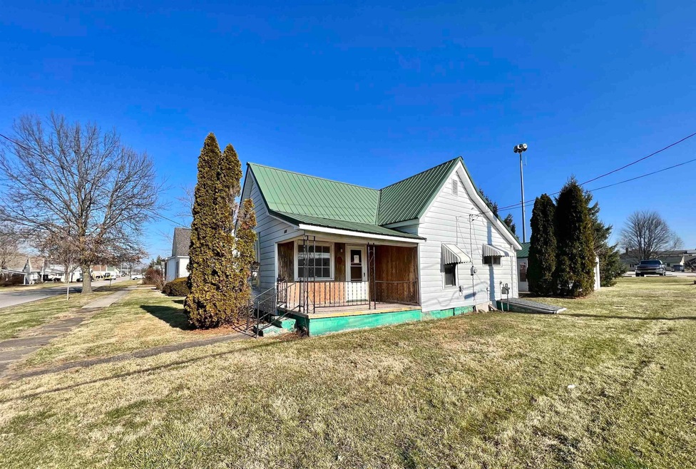 159 3rd St NW, Linton, IN 47441 - photo 1