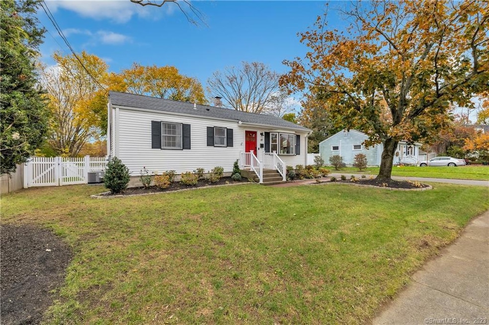 69 Riverdale Rd, Milford, CT 06460 - photo 1