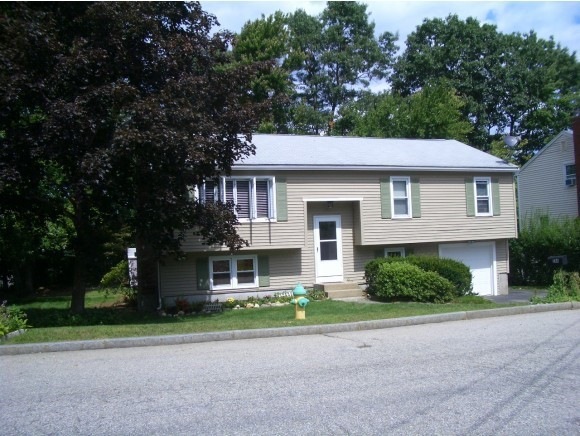 286 Blevens Dr, Manchester, NH 03104 - photo 1