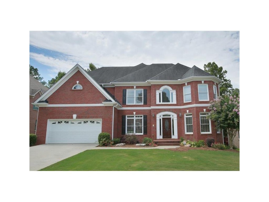 Well Maintained Brick Traditional home located on 