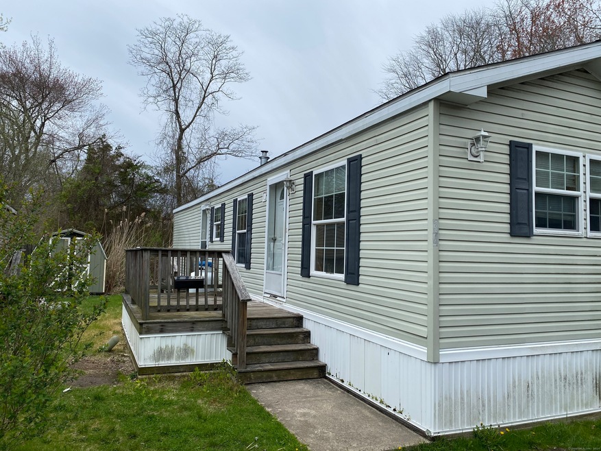 34 Terrace Dr, Waterford, CT 06385 - photo 1