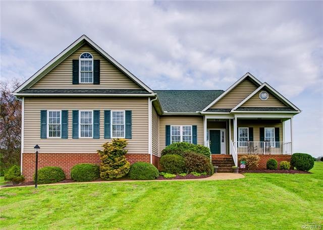 11620 Granary Hills Dr, Amelia Court House, VA 23002 - photo 1