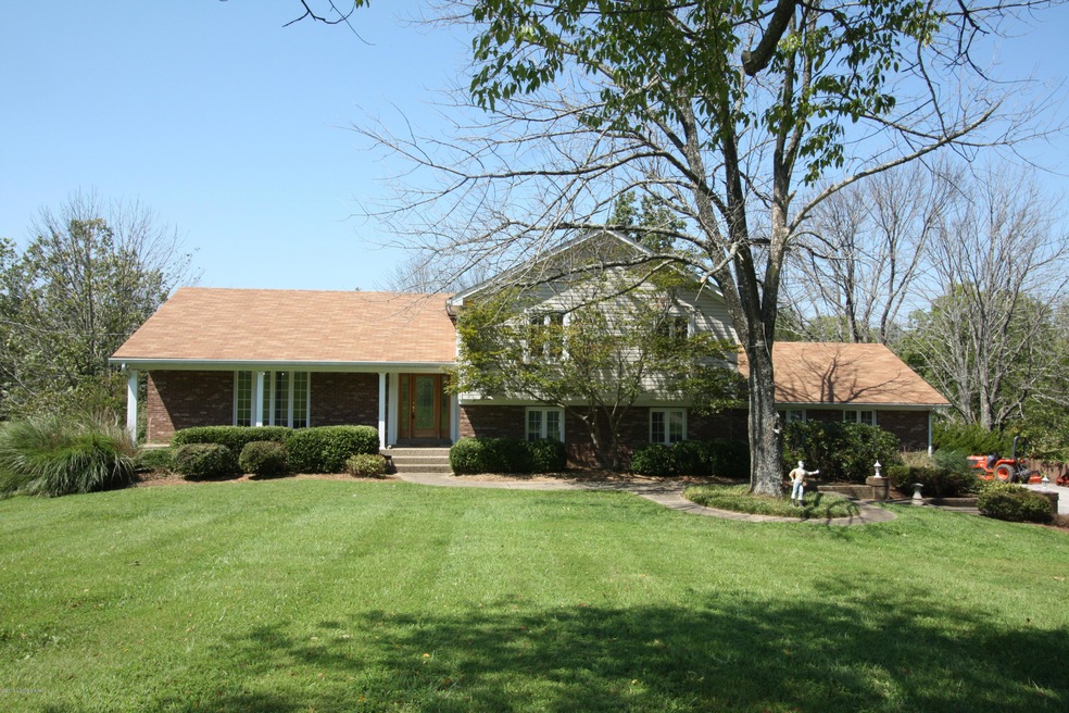 5006 Carpenter Dr, Crestwood, KY 40014 - photo 1