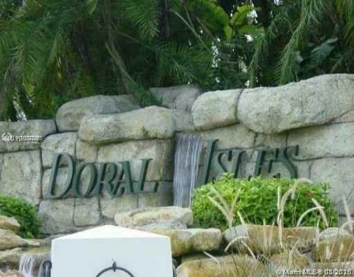 10925 NW 69th St, Doral, FL 33178 - photo 1