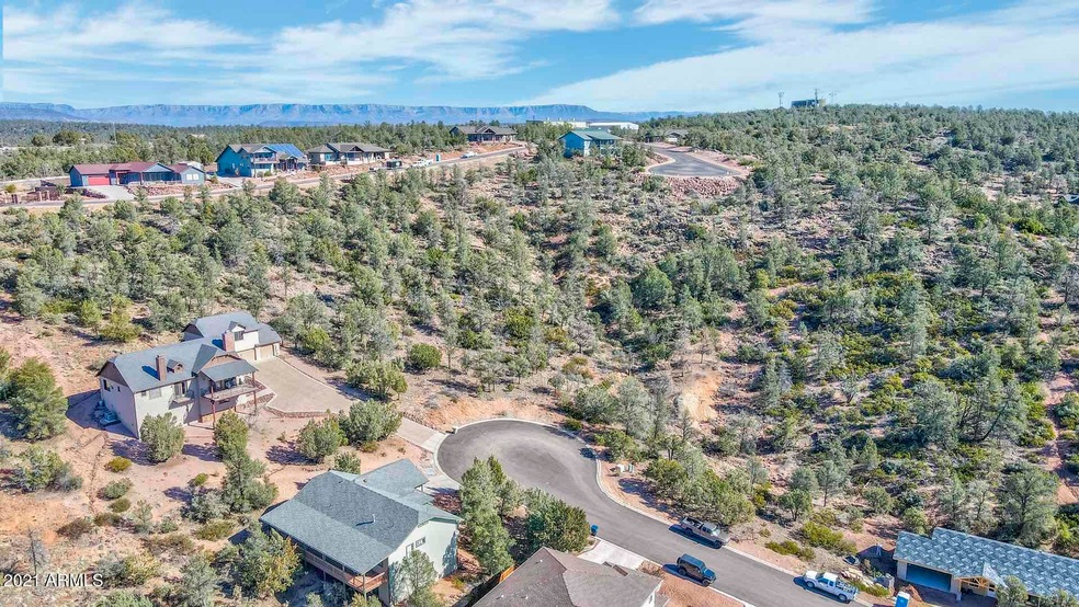 807 N Thunder Ridge Circle (1)