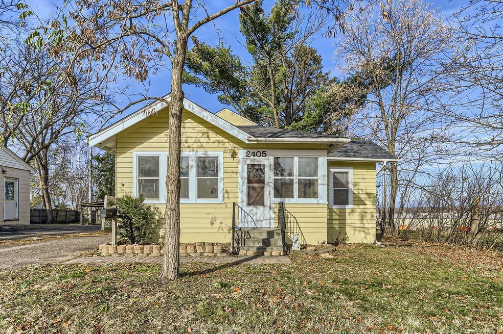 2405 7th Ave E, Saint Paul, MN 55109 - photo 1