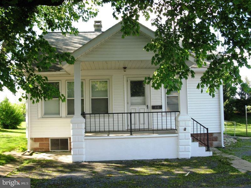 509 W North Ave, Palmyra, PA 17078 - photo 1