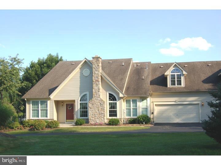 101 Bellflower Rd unit V28, Langhorne, PA 19047 - photo 1