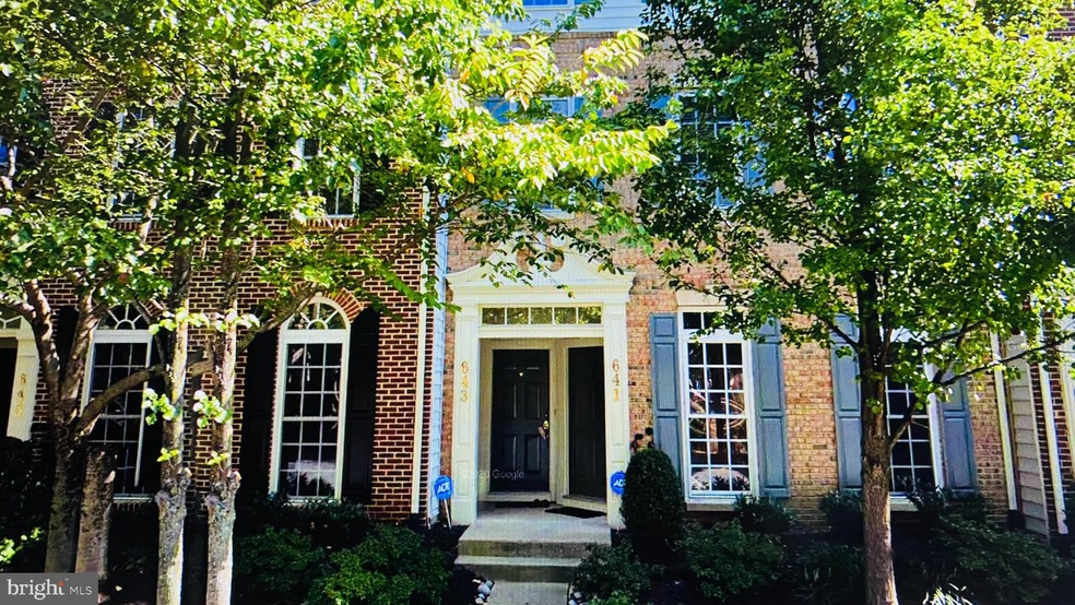 641 Cedar Spring St, Gaithersburg, MD 20877 - photo 1