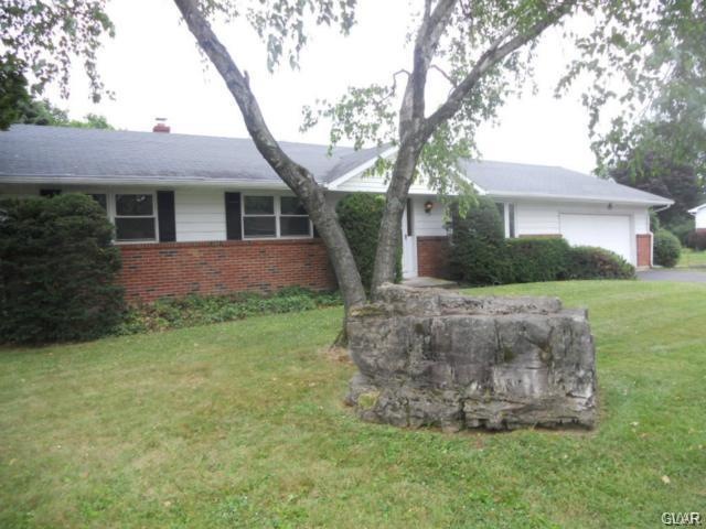 1291 Walnut Ln, Macungie, PA 18062 - photo 1