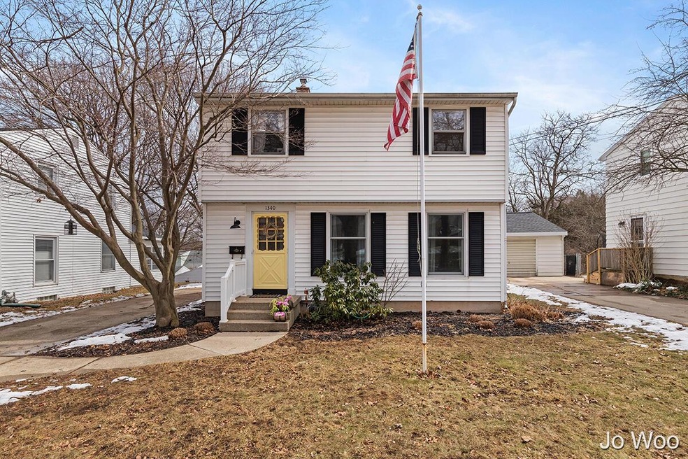 1340 Burke Ave NE, Grand Rapids, MI 49505 - photo 1
