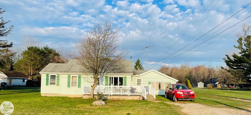 1549 Allen Rd, Kimball, MI 48074 - photo 1