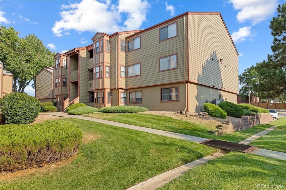 8771 Dawson St unit 301, Denver, CO 80229 - photo 1