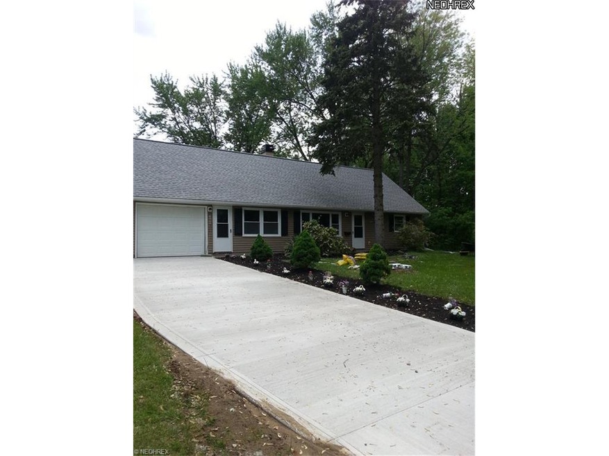 4840 Southwood Dr, Sheffield Lake, OH 44054 - photo 1