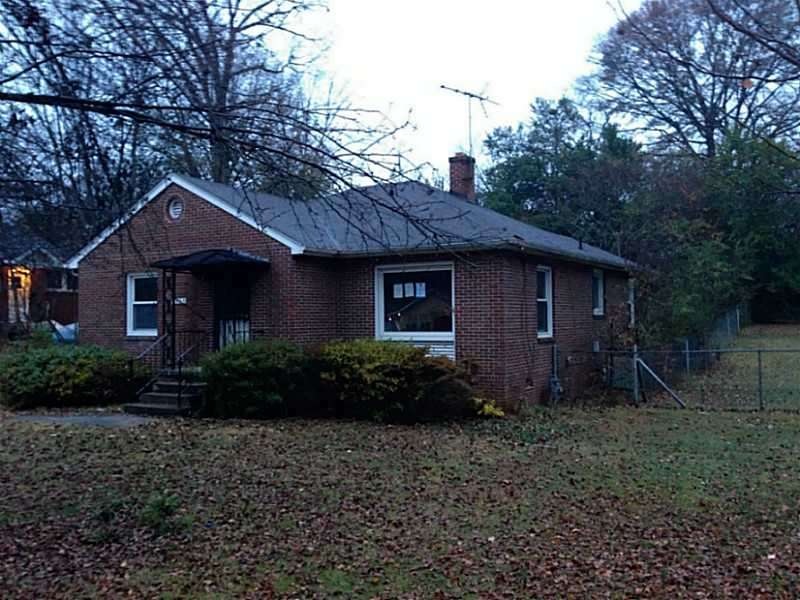 Exterior Front.