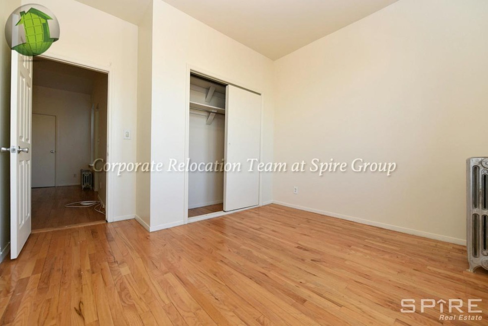 25-42 43rd St unit 20, Long Island City, NY 11103 - photo 1
