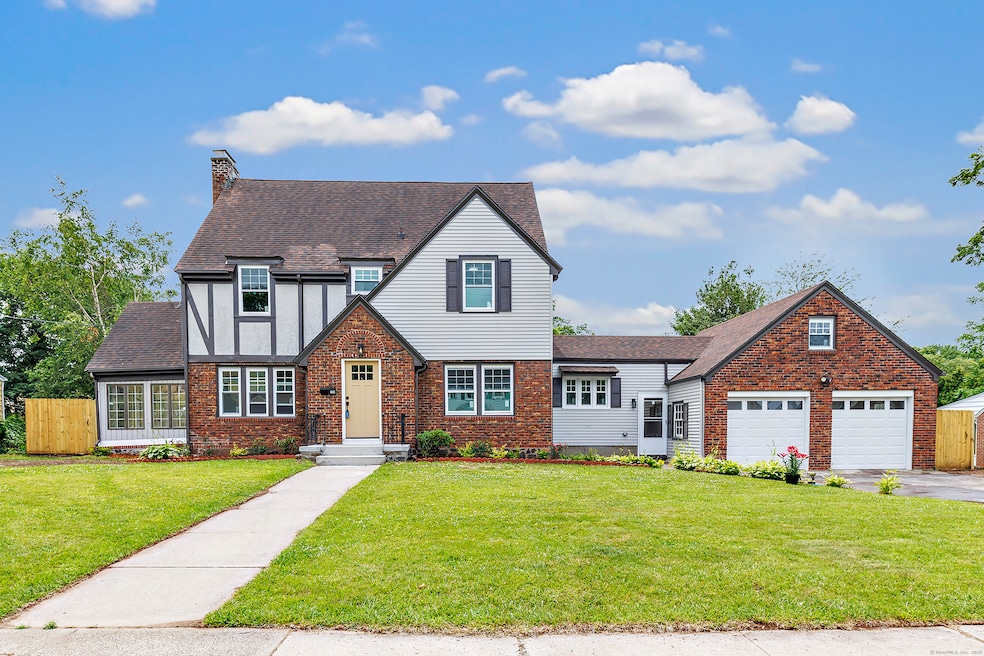 108 Adams St, New Britain, CT 06052 - photo 1