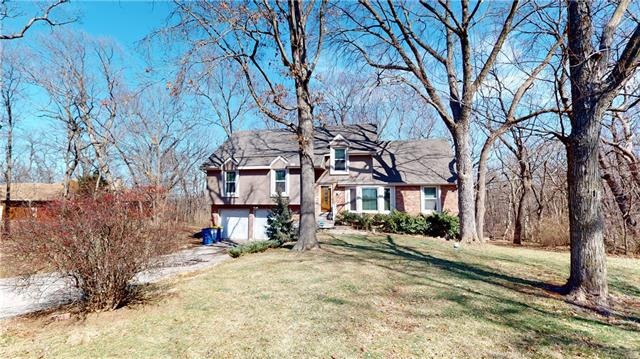 7501 Allman Rd, Shawnee, KS 66217 - photo 1