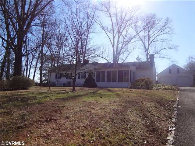 107 Dogwood Dr, Manakin Sabot, VA 23103 - photo 1