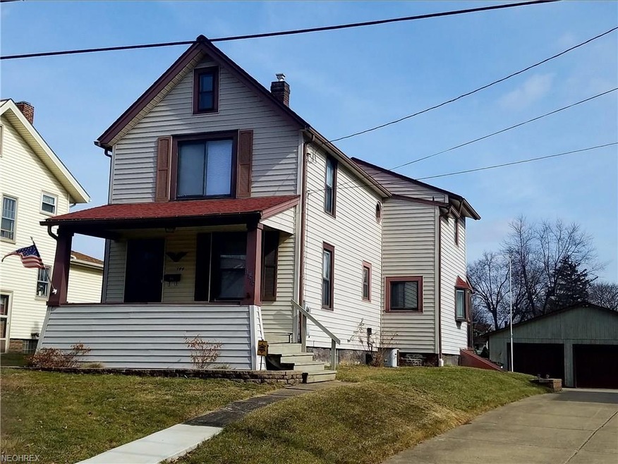 Welcome home to 144 24th St.  Convenient to everyw