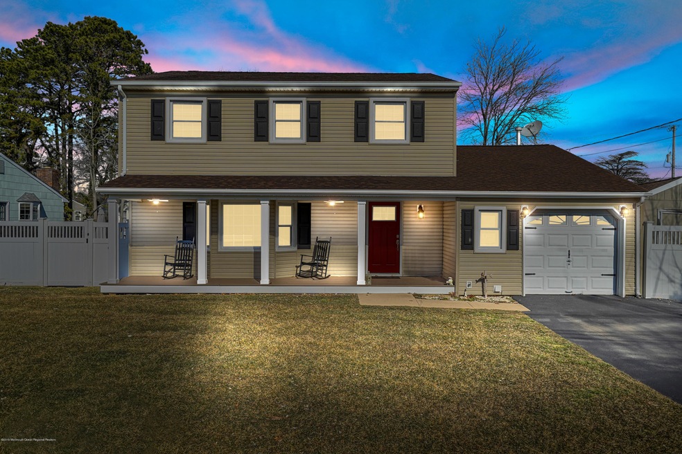 94 Oak Tree Ln, Toms River, NJ 08753 - photo 1