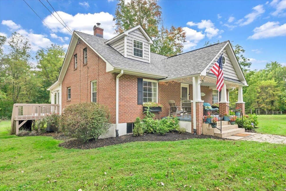 2910 Carvins Cove