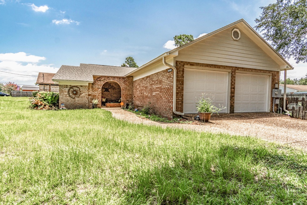 2311 Inda Ave, Pensacola, FL 32526 - photo 1