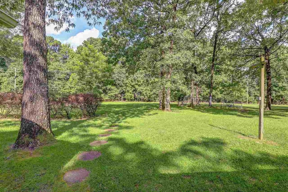 11 Timberwilde St, Texarkana, TX 75503 - photo 1