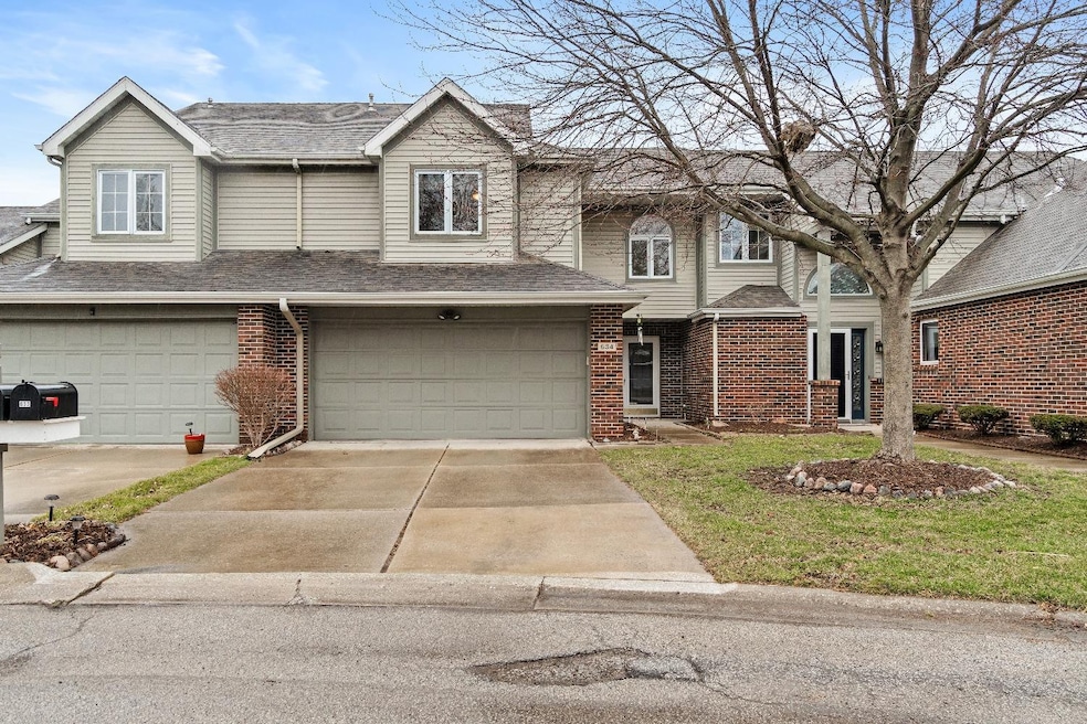 634 W 94th Ct, Crown Point, IN 46307 - photo 1